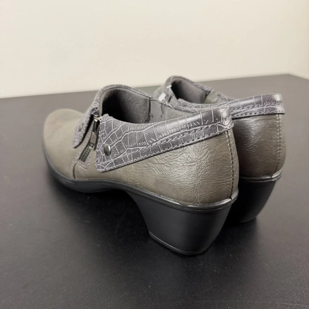 Easy Street Booties Women's 9.5M Gray Faux Leather Block Heel Side Zipper Casual